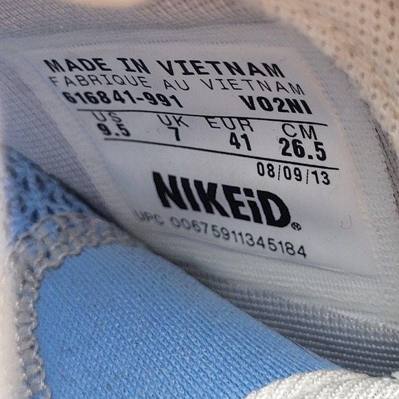 Nike  Roshe Run ID Running‎ Shoes Womens Sz 9.5 Blue Sneakers Brides Maid - Picture 13 of 15